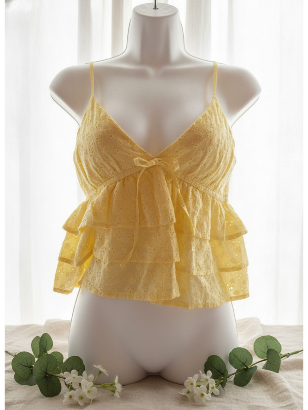 Hollister Women’s Small Yellow Eyelet Babydoll Cami Top Ruffle Bow Y2K